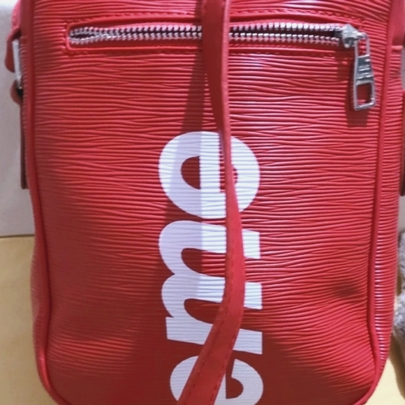 Supreme Epi lv man & women